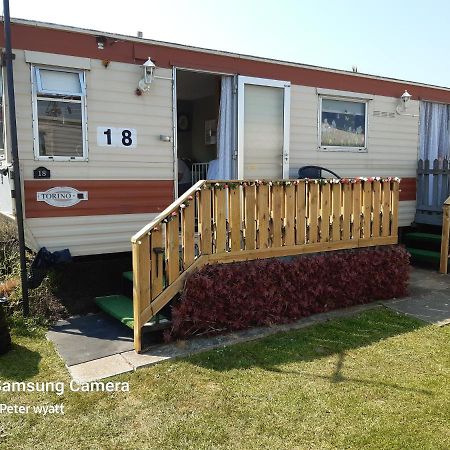 Gina'S Static Caravan,118 Sandsgate Hemsby Bagian luar foto